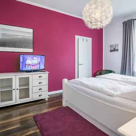 Haus Wellen Und 2 Appartement *